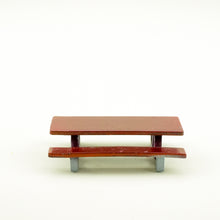 Load image into Gallery viewer, TABLE 3