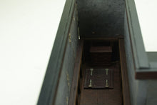 Load image into Gallery viewer, Mordred Manor - Jawbone & Sandra Lynn's Room