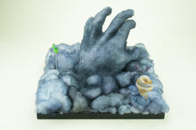 Load image into Gallery viewer, Seacaster Manor - Hand
